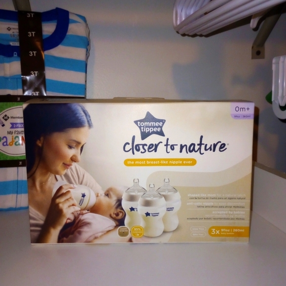 Tommee Tippee Closer to Nature Baby Bottles - Picture 1 of 2